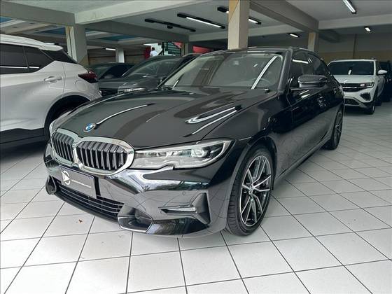 BMW 320i 2.0 16V TURBO GASOLINA SPORT AUTOMÁTICO BMW 320i 2.0 16V TURBO GASOLINA SPORT AUTOMÁTICO